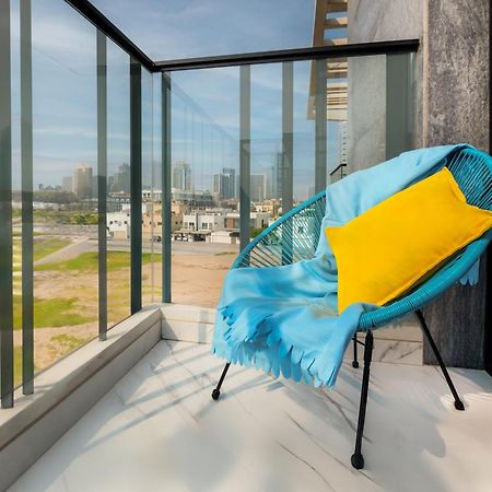 Aparthotel Izzzi Life Mint à Dubaï Extérieur photo
