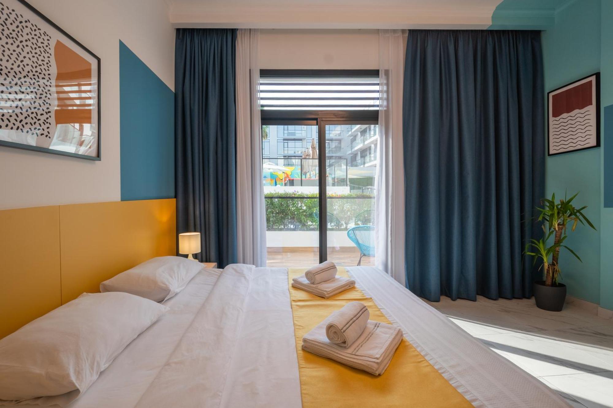 Aparthotel Izzzi Life Mint à Dubaï Extérieur photo