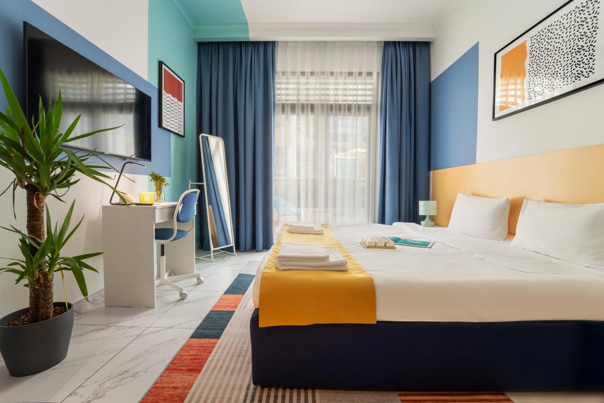 Aparthotel Izzzi Life Mint à Dubaï Extérieur photo