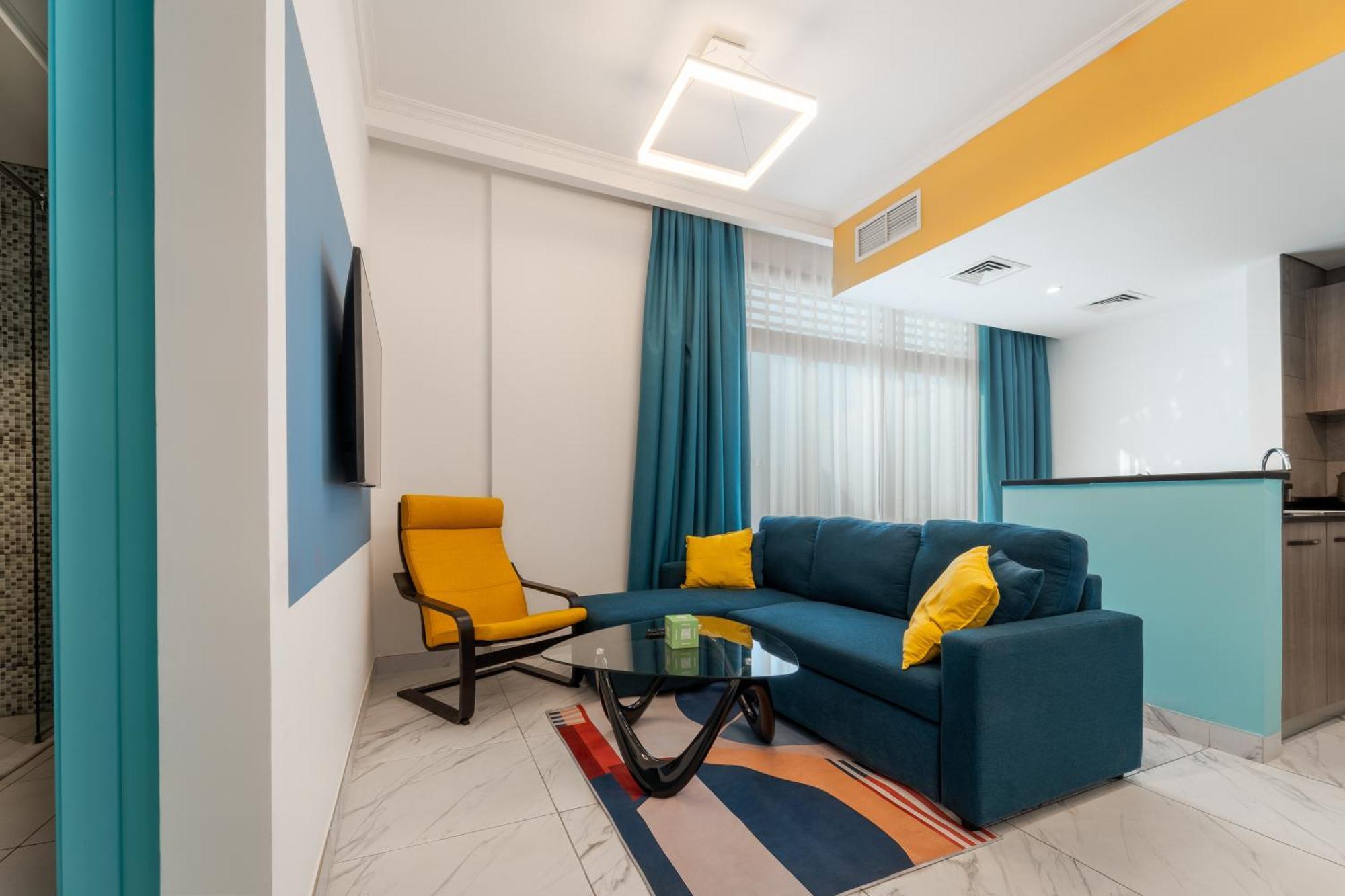 Aparthotel Izzzi Life Mint à Dubaï Extérieur photo