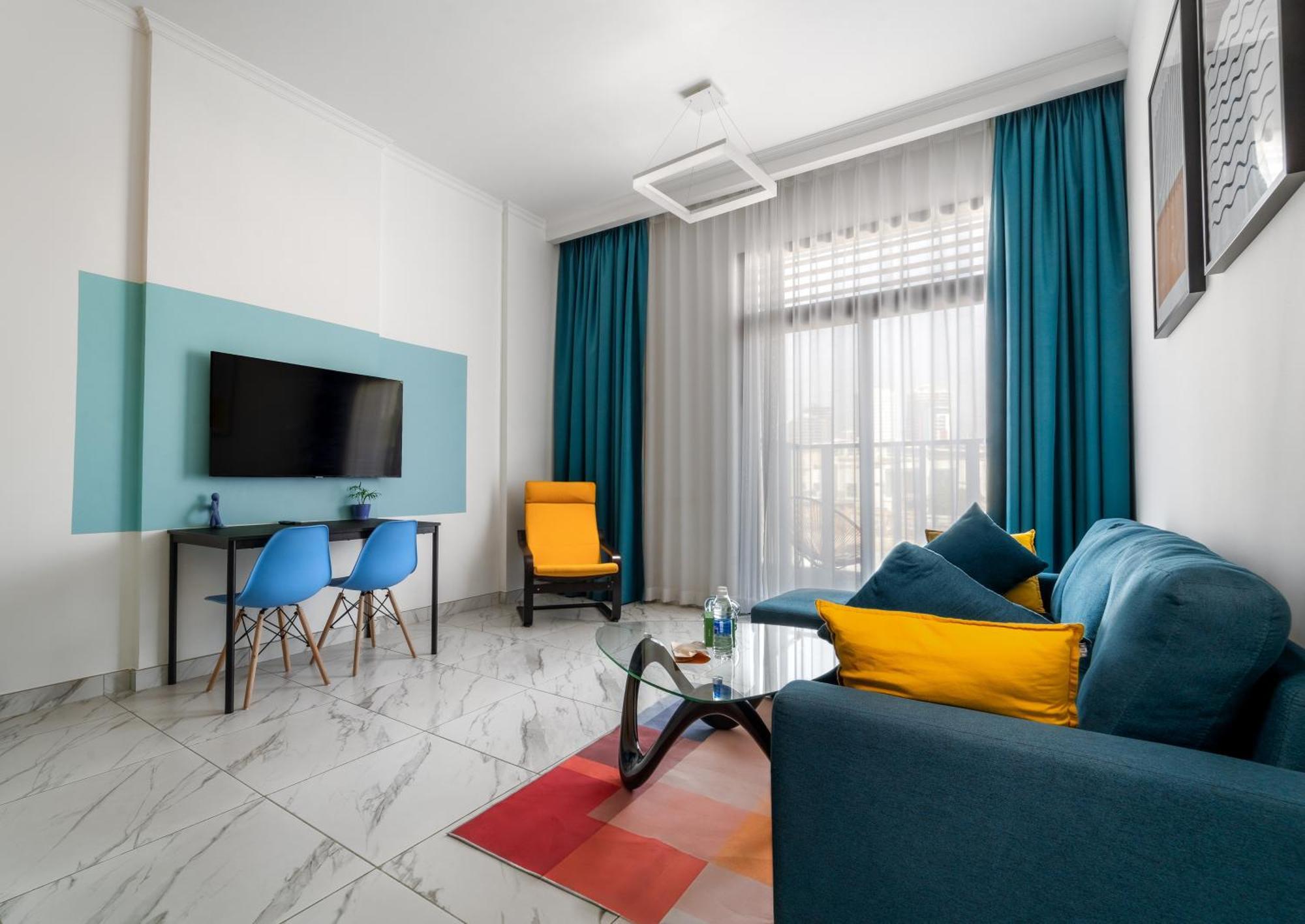 Aparthotel Izzzi Life Mint à Dubaï Extérieur photo