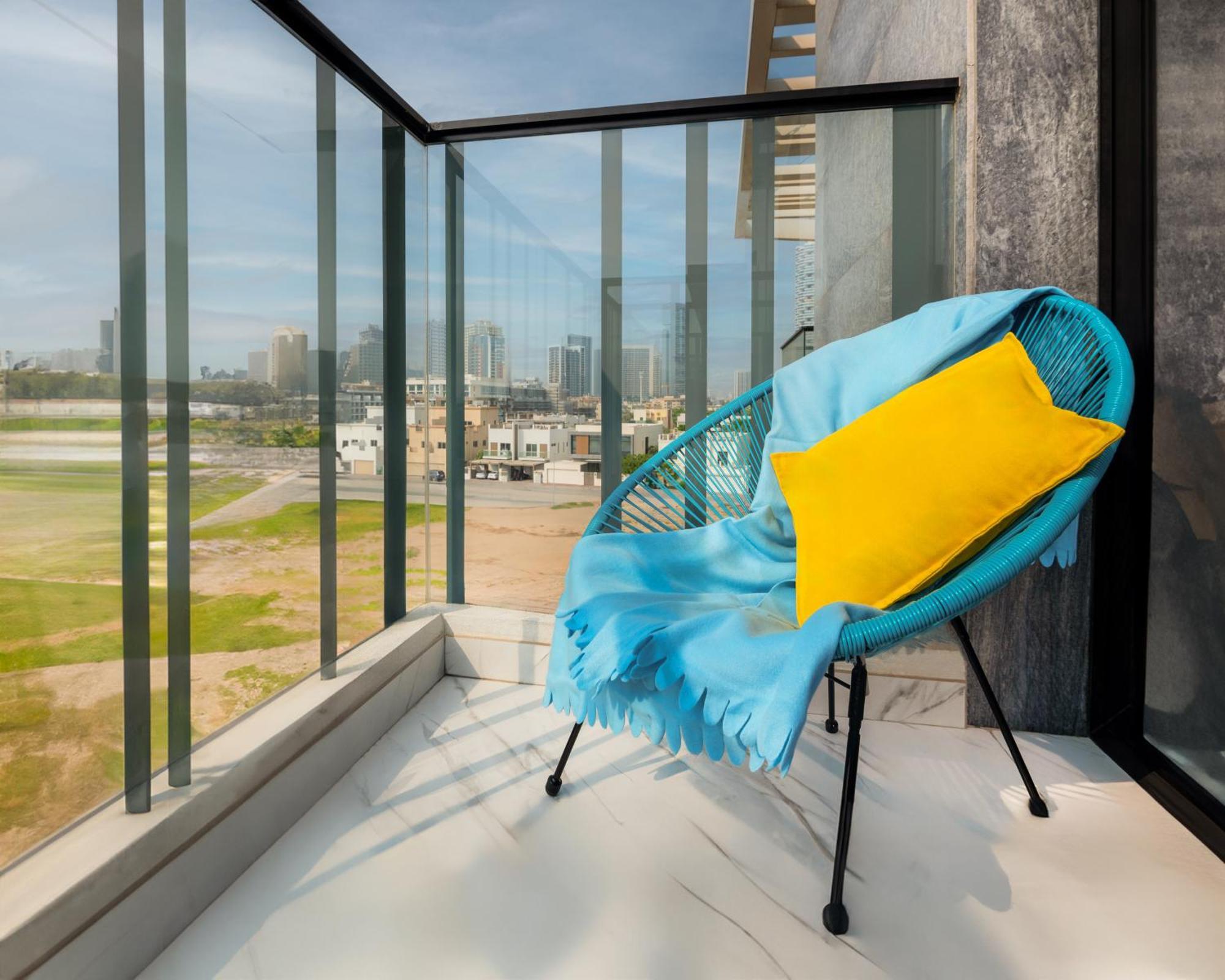 Aparthotel Izzzi Life Mint à Dubaï Extérieur photo