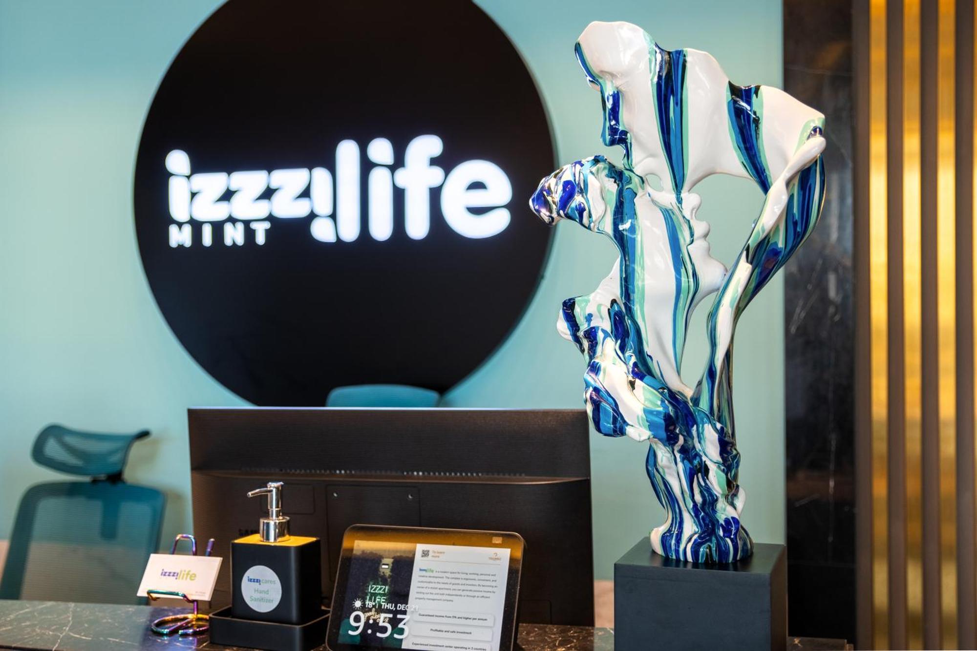 Aparthotel Izzzi Life Mint à Dubaï Extérieur photo