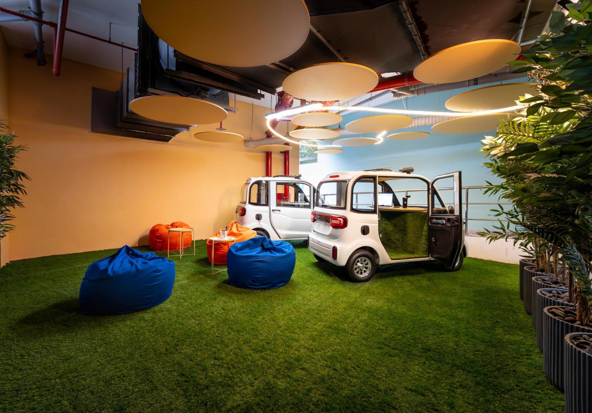 Aparthotel Izzzi Life Mint à Dubaï Extérieur photo
